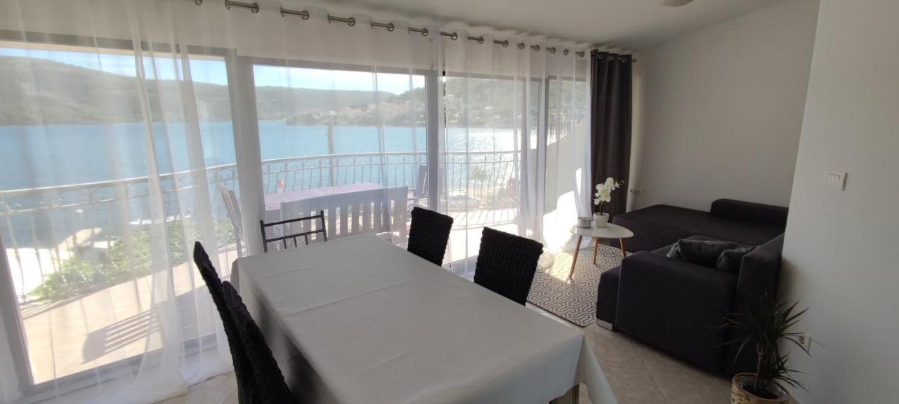 Apartman Mila Apartment Marina Exterior foto