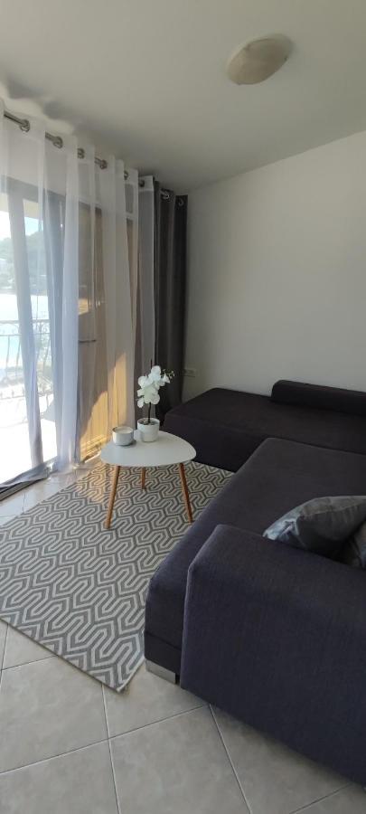 Apartman Mila Apartment Marina Exterior foto