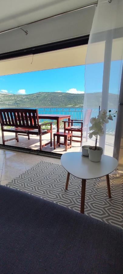 Apartman Mila Apartment Marina Exterior foto