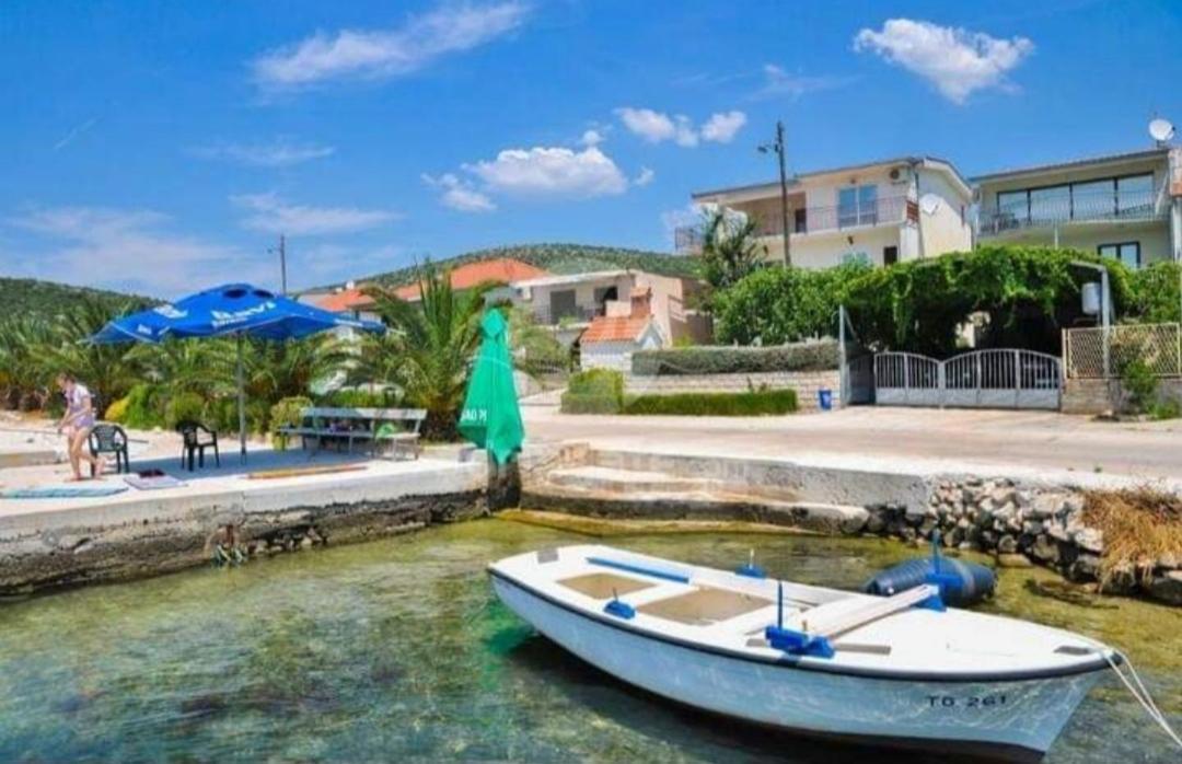 Apartman Mila Apartment Marina Exterior foto